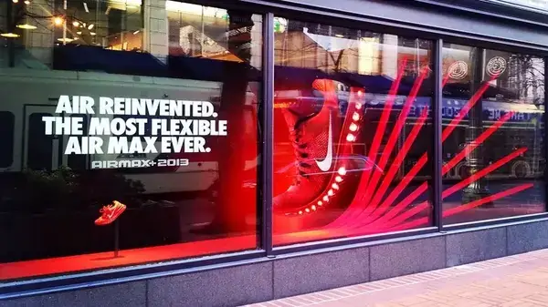 pvc folija stampa na samolepljivoj foliji beograd grafika nsb